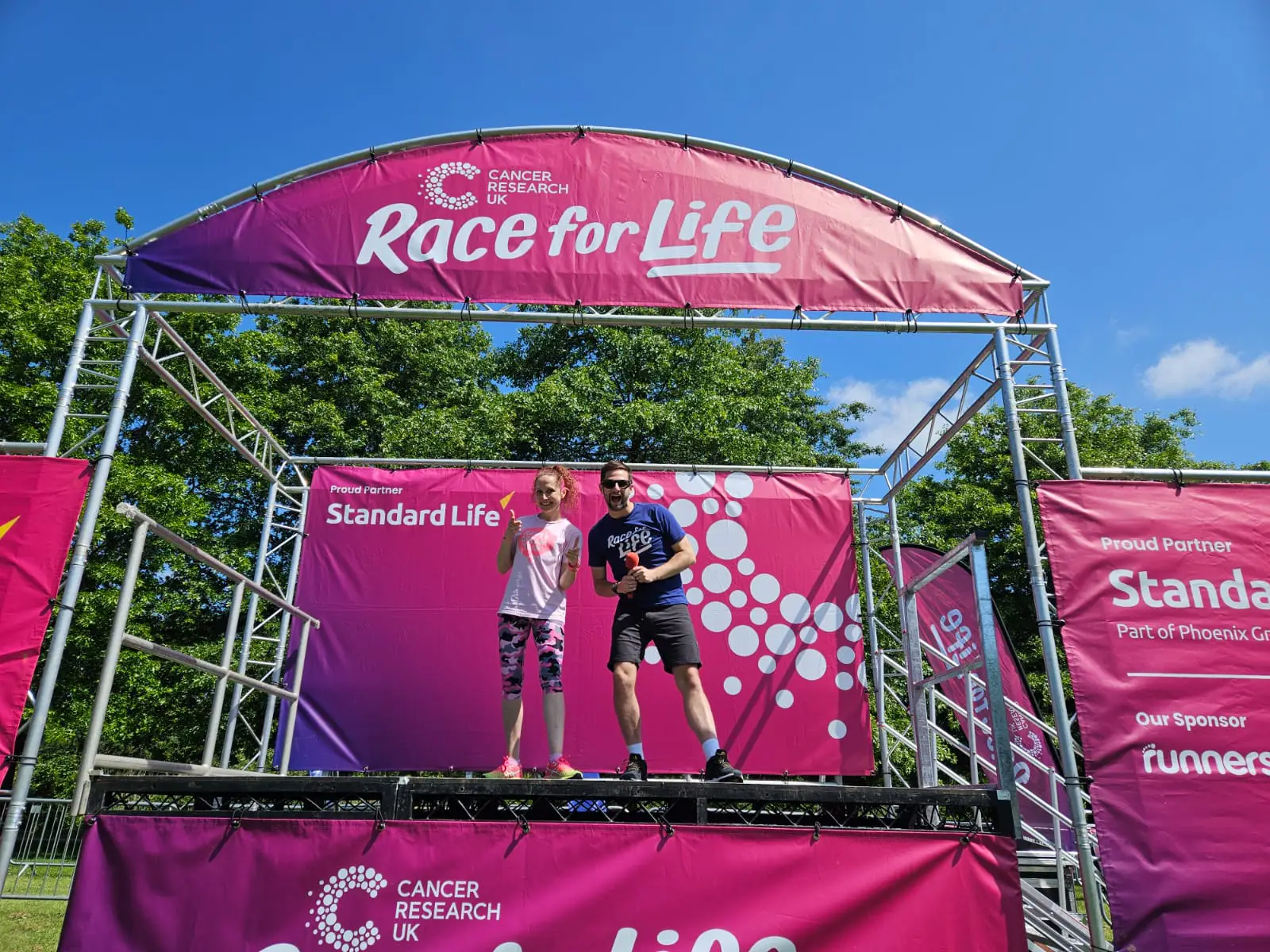 Lewis Mason hosts Cancer Research UK_s Race for Life event Lewis Mason hosts Cancer Research UK_s Race for Life event